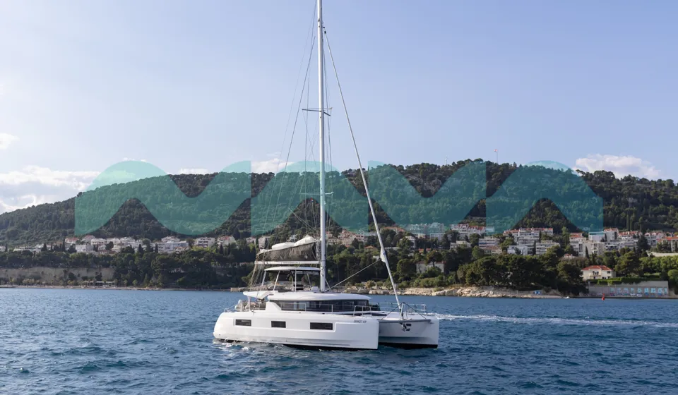 Lagoon 46  - SKYFALL